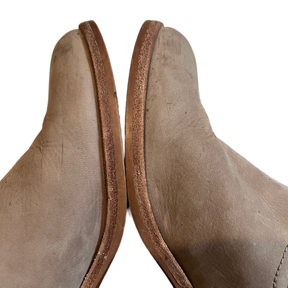 UGG Australia Elora Leather Short Ankle Boots Taupe - Picture 8 of 14